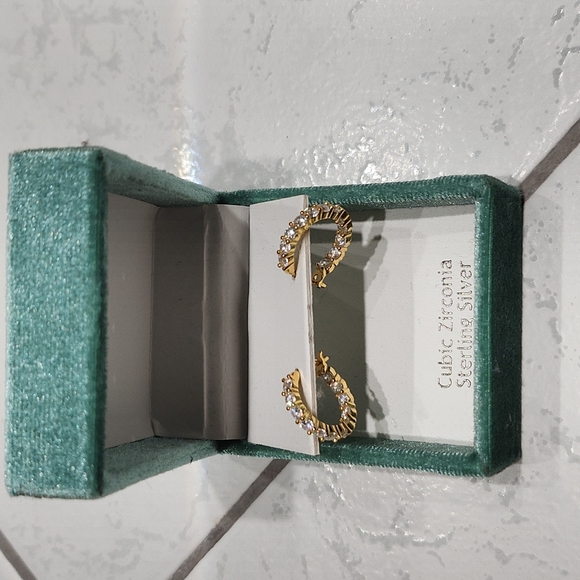 Nanette lepore bee earrings Clearance